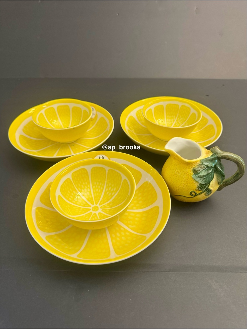 🎁7PC Eaton Fine Dining Yellow Citrus Patterned  Bowls 2 sizes with Lemon Pitcher